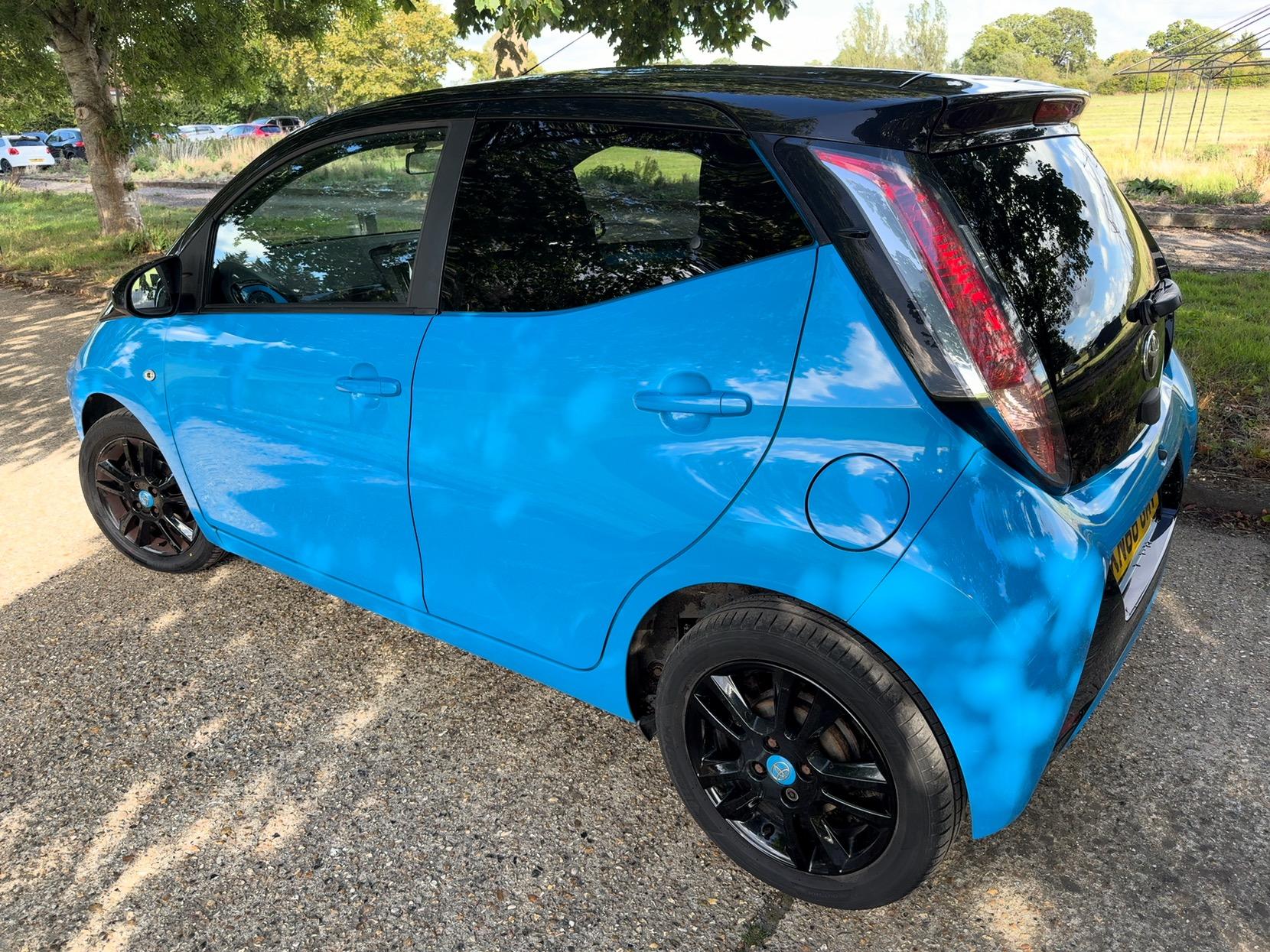 Toyota AYGO 1.0 VVT-i x-cite Hatchback 5dr Petrol Manual Euro 6 (68 ps)