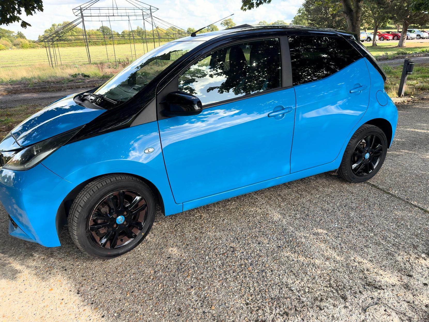 Toyota AYGO 1.0 VVT-i x-cite Hatchback 5dr Petrol Manual Euro 6 (68 ps)