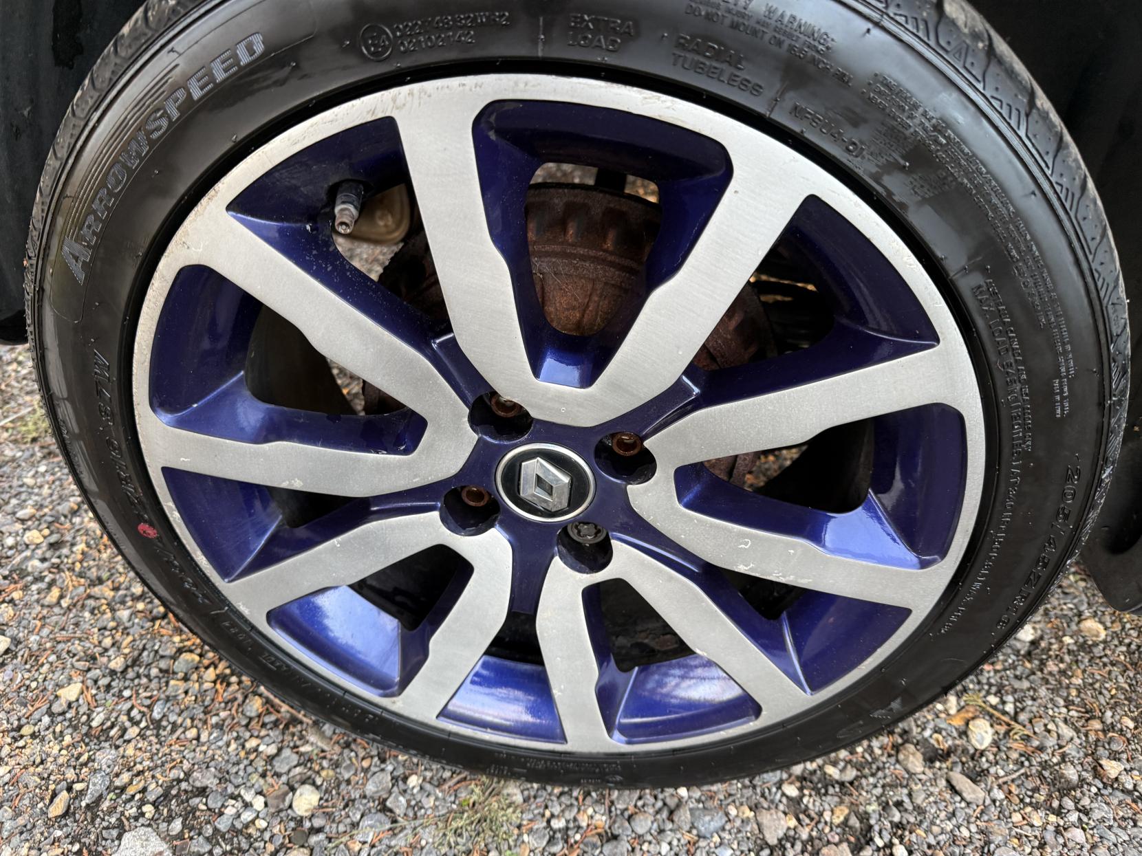 Renault Twingo 0.9 TCe ENERGY Iconic Hatchback 5dr Petrol Manual Euro 6 (s/s) (90 ps)