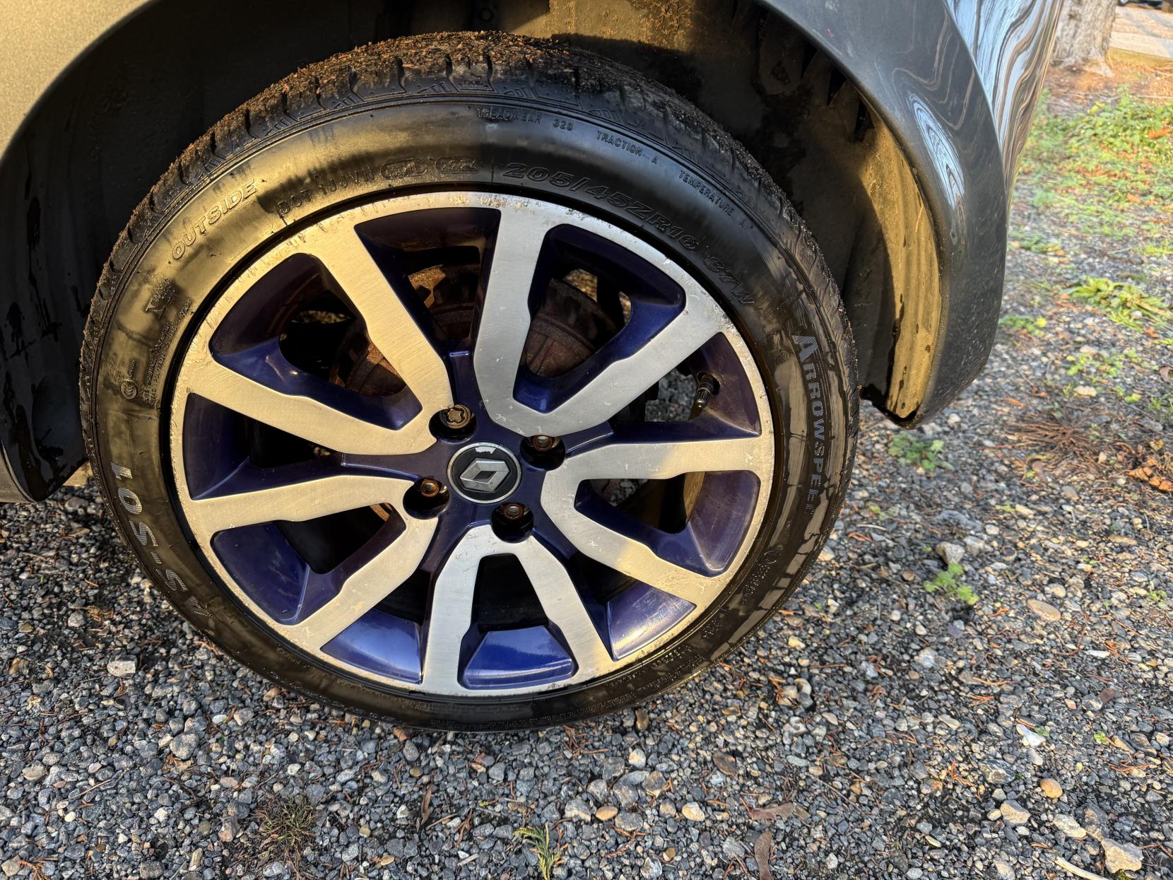 Renault Twingo 0.9 TCe ENERGY Iconic Hatchback 5dr Petrol Manual Euro 6 (s/s) (90 ps)